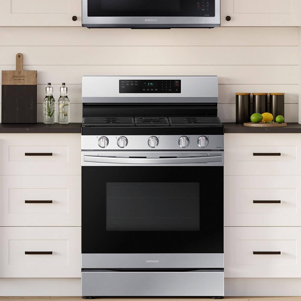 Samsung 6.0 Cu. Ft. Smart Freestanding Gas Range with No Pre-heat Air Fry & Convection, Stainless Steel, NX60A6511SS/AA