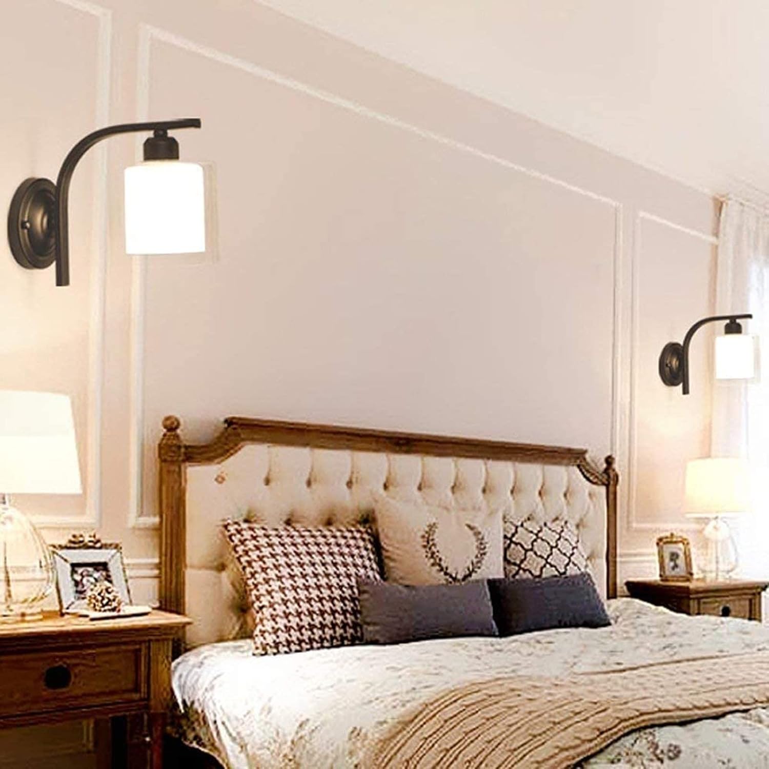 Wall Sconces, European Simple Wall Light, Black Wrought Iron Small Wall Lamp, Hotel Balcony Wall Luminaire, for Corridor Bedroom Kitchen Café Bathroom Wall Lantern
