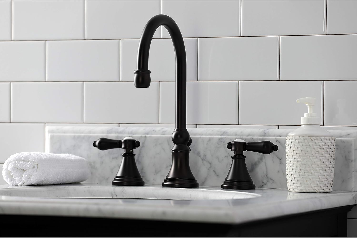Kingston Brass KS2985BAL Heirloom Widespread Bathroom Faucet, Oil Rubbed Bronze, 13.63 x 6.31 x 11.5