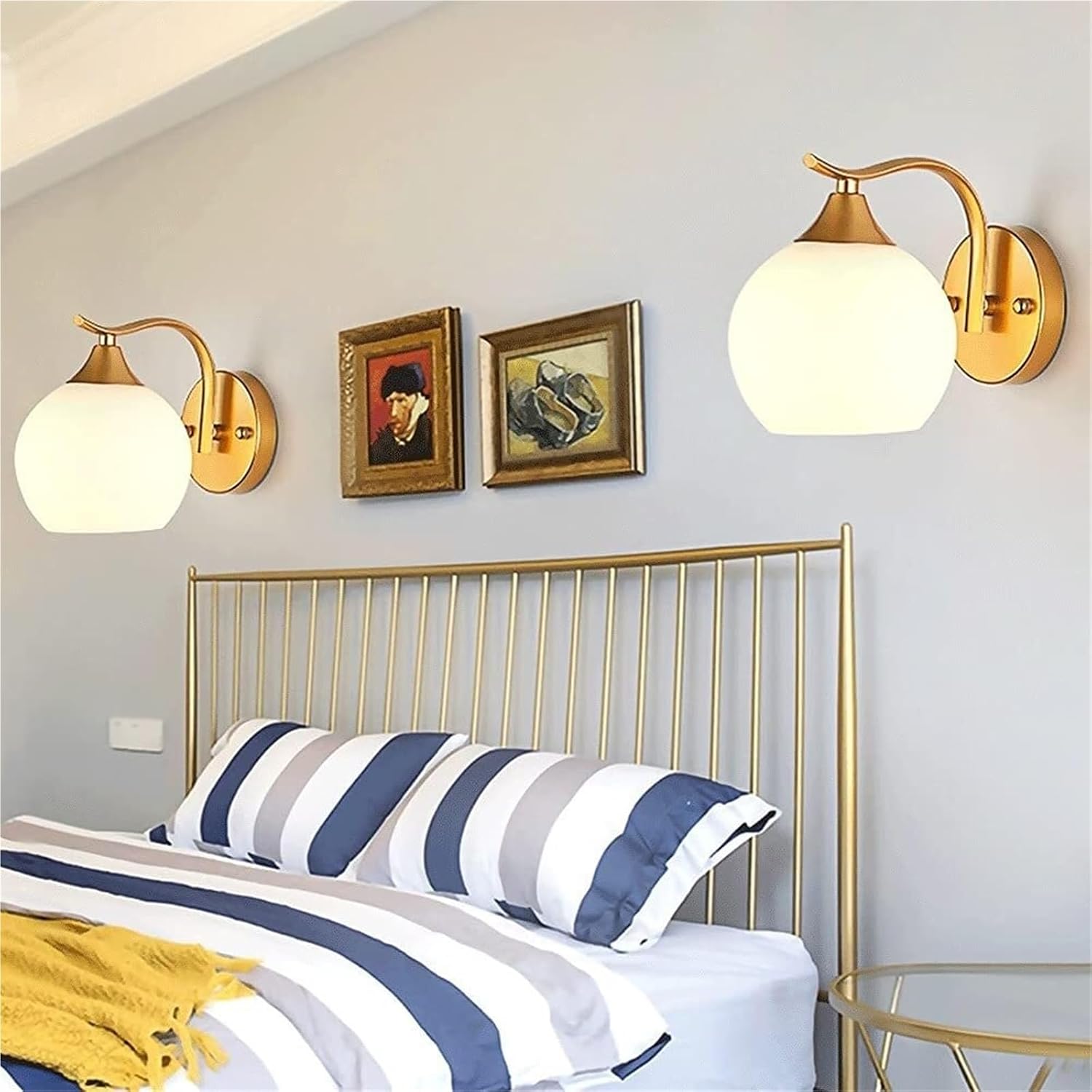 Indoor Globe Wall Lamp with Grilled Paint Wrought Iron Body, Spherical Shape Lampshade Nordic Minimalist Wall Sconce Lighting Fixture for Corridor, Entrance, Bathroom, Modern Indoor Wall Lamps and Sco