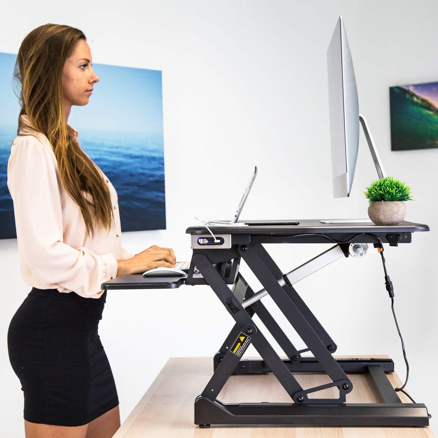 Mount-It! Electric Standing Desk Converter 35.4' Quick Sit Stand Desk Riser, Computer Workstation Motorized Easy Convertor with Built-in USB Charging Port, Ergonomic Height Adjustable in Black
