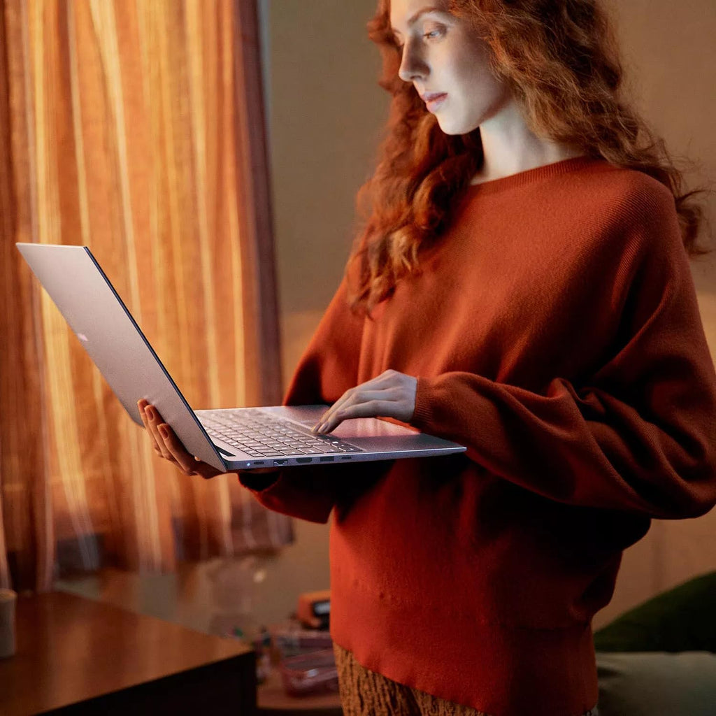 Samsung Galaxy Book4 Business Laptop - Win 11 Pro, 15.6' FHD Display, Intel 10-Core 7-150U(Beats i7 1355U), 16GB RAM, 1TB SSD, Backlit Keyboard, Fingerprint, Long Battery Life, W/Redragon Accessory