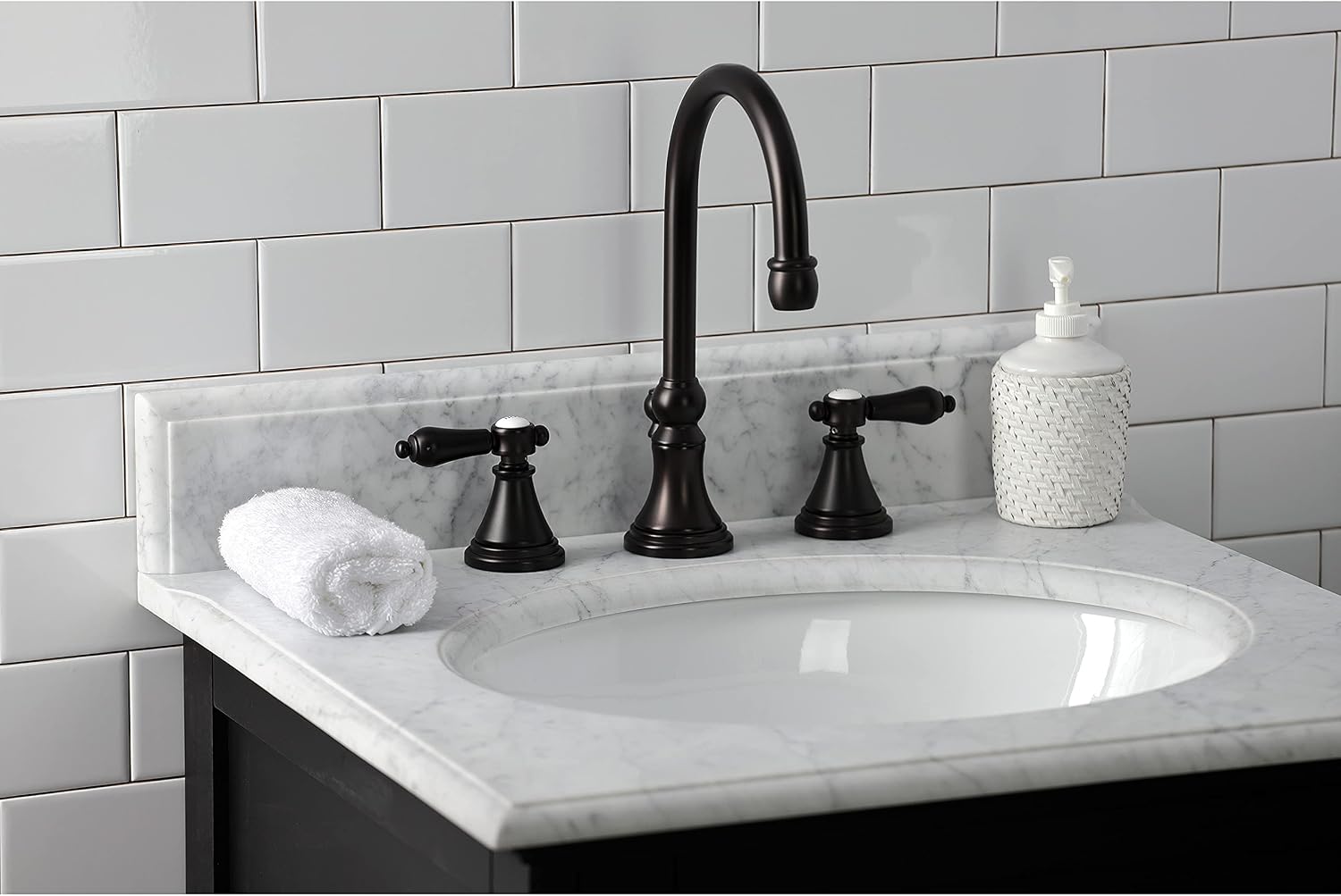 Kingston Brass KS2985BAL Heirloom Widespread Bathroom Faucet, Oil Rubbed Bronze, 13.63 x 6.31 x 11.5