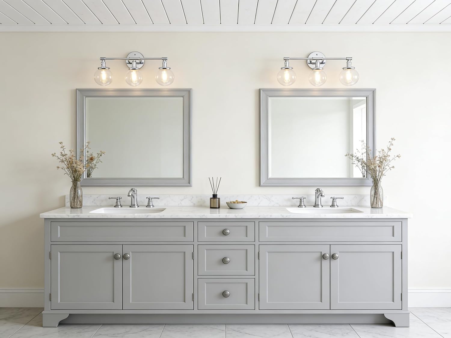 Phansthy 3-Light Wall Sconces Antique Brass Vanity Light, Industrial Wall Lamps with On Off Switch and Clear Glass Lampshade, Vintage Wall Lighting for Bathroom Living Room (Chrome, Globe Shade)