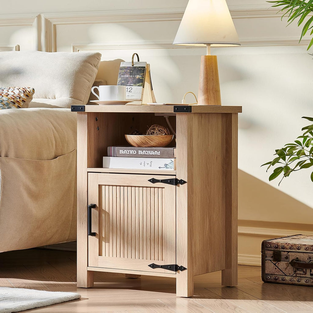 Joaxswe Boho Fluted Nightstand Set of 2 for Bedroom, 18' Rustic Night Stand with Charging Station, Modern Accent Bedside Tables with Open Storage Shelf & Door, Wooden End Table for Home, Natural Oak