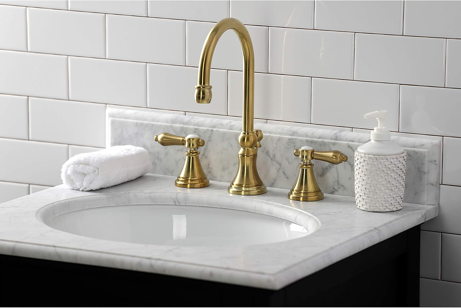 Kingston Brass KS2987BAL Heirloom Widespread Bathroom Faucet with Brass Pop-Up, Brushed Brass