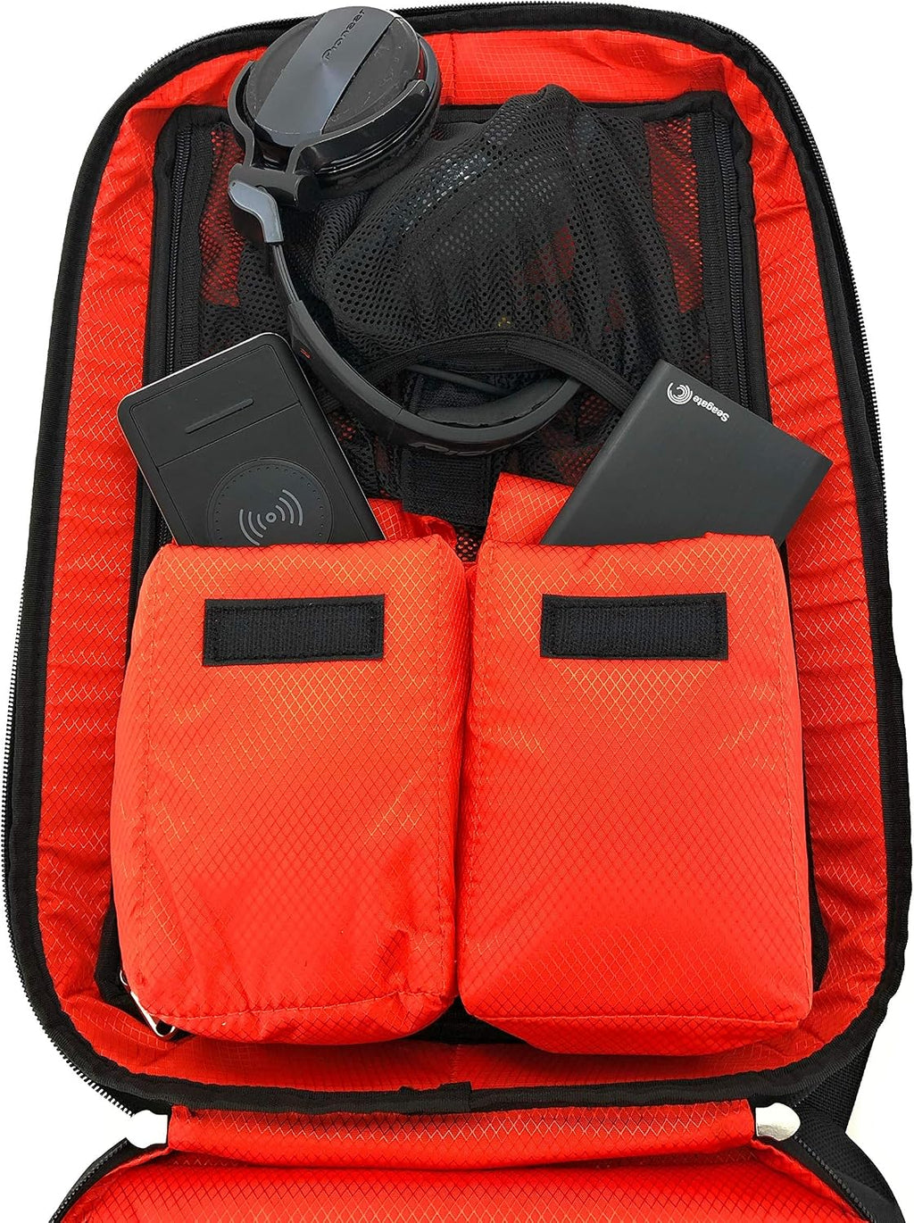 JetPack Snap Backpack for Non DVS, Club DJ Gig Set up, This Bag Protect Carry Mac, Laptop, Stand, Headphone, USB Mobile Devices, Cables, Microphone. Travel Friendly, Ultra Slim Design